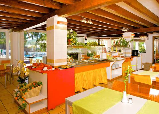 Apartamentos San Miguel Park & Esmeralda Mar 1