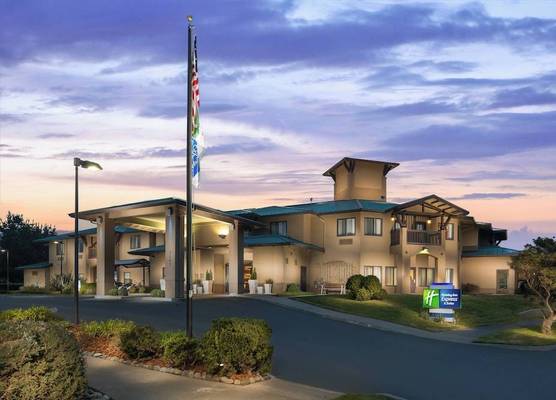 Holiday Inn Express & Suites ARCATA/EUREKA-AIRPORT AREA by IHG 1