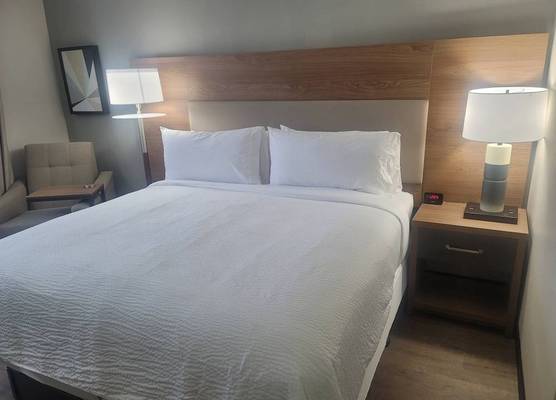 Candlewood Suites Southfield - Detroit by IHG 1