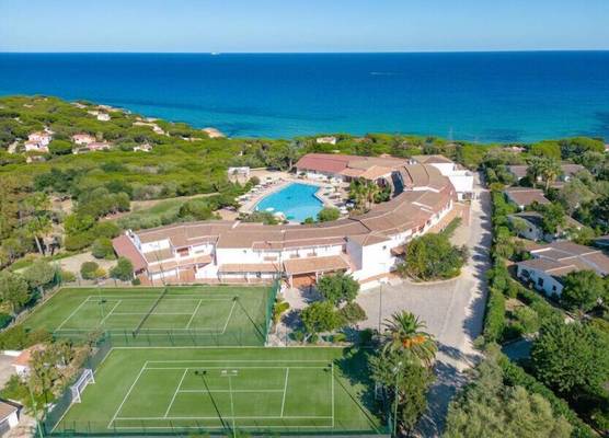 Nicolaus Club Quattro Lune Resort 1