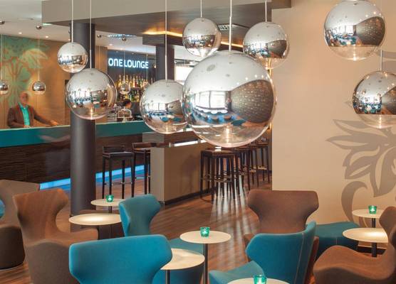 Motel One Frankfurt-East Side 1