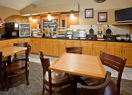 AmericInn by Wyndham Princeton MN 1