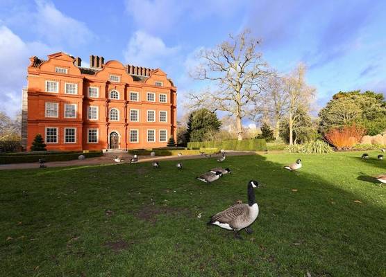 Grand Apartments Kew Gardens 1