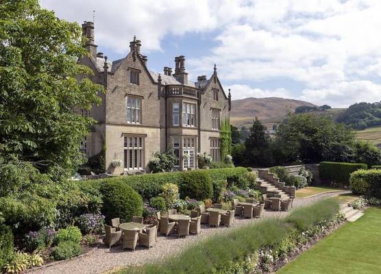 Falcon Manor Hotel 1