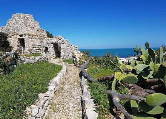I Trulli Sul Mare 1
