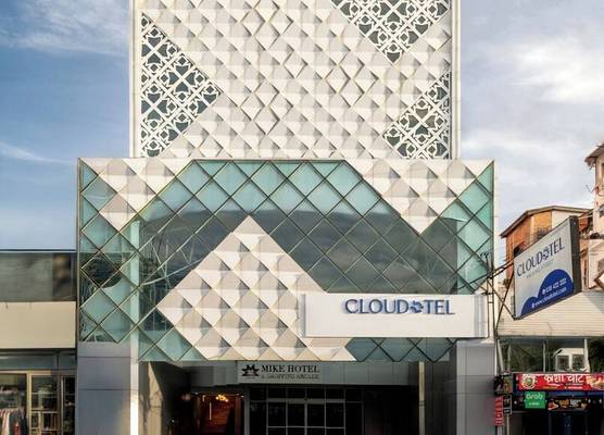 Cloudotel Walking Street Pattaya 1