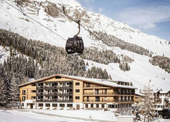 VALARA Alpine Art Hotel 1