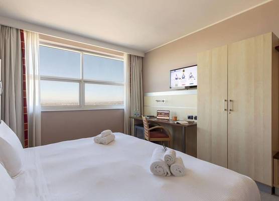 B&B Hotel Cherasco Langhe 1