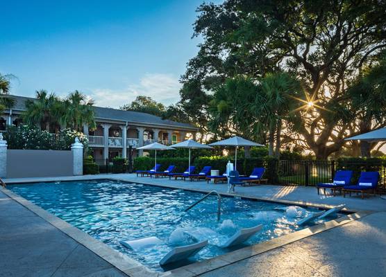 Beachview Club Hotel 1
