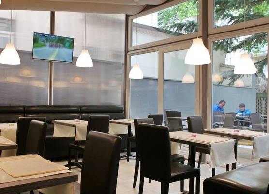 Garni Hotel Dum 1
