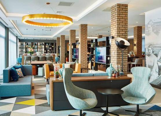 Courtyard by Marriott Oxford South 1