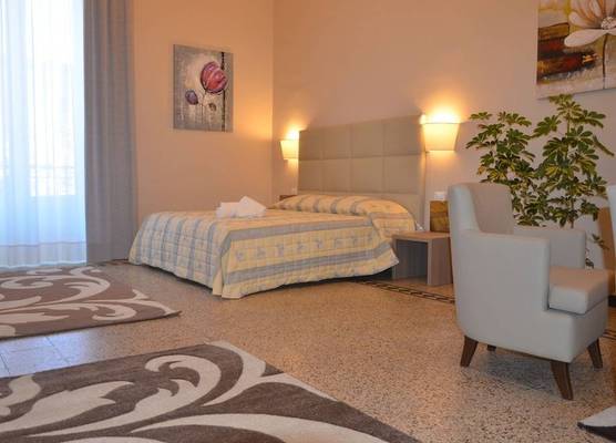 Hotel Etnea Royal Suites 1