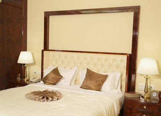 Sapphire Addis 1