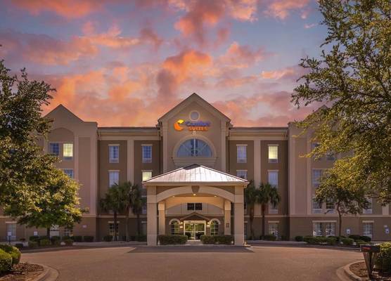 Comfort Suites Myrtle Beach Central 1