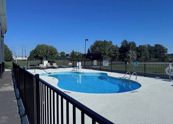 Florence Inn and Suites 1