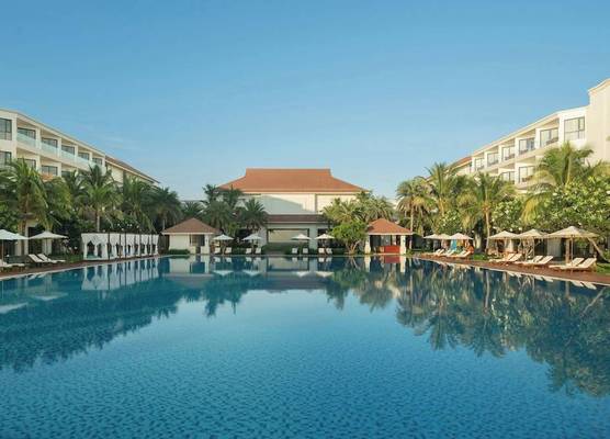 Renaissance Danang Hoi An Resort & Spa 1