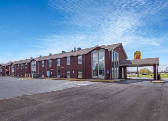 Super 8 by Wyndham Nixa/Springfield Area 1
