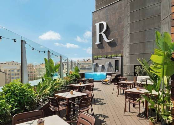 Renaissance Barcelona Hotel 1