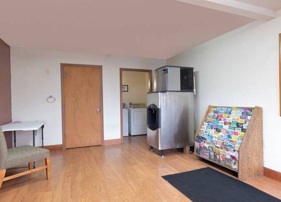 Travelodge by Wyndham Chehalis 1