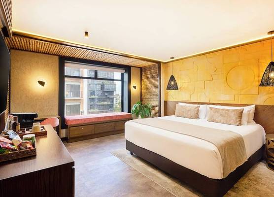 Golden Valley Hotel 1