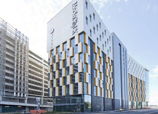 Premier Inn Manchester Salford Media City 1