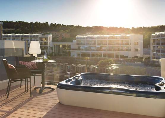 Zafiro Palace Palmanova 1