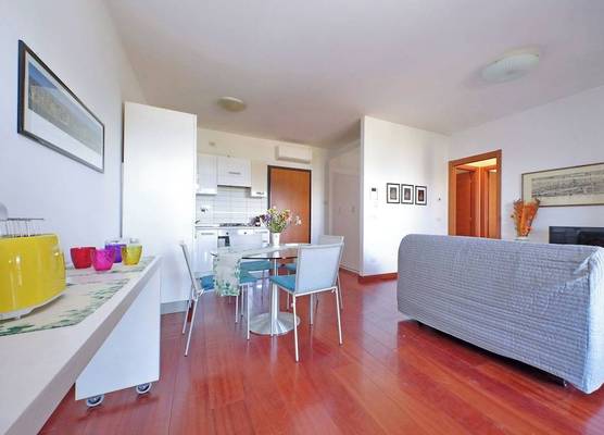 Modern Flat with terrace near Eataly 1