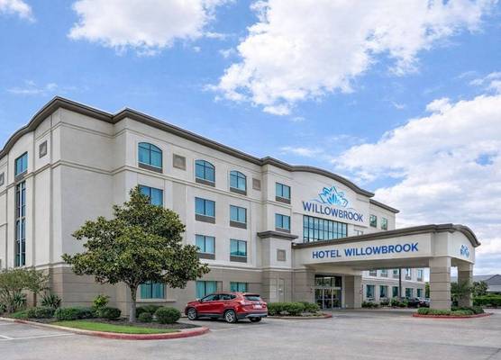 Hotel Willowbrook 1