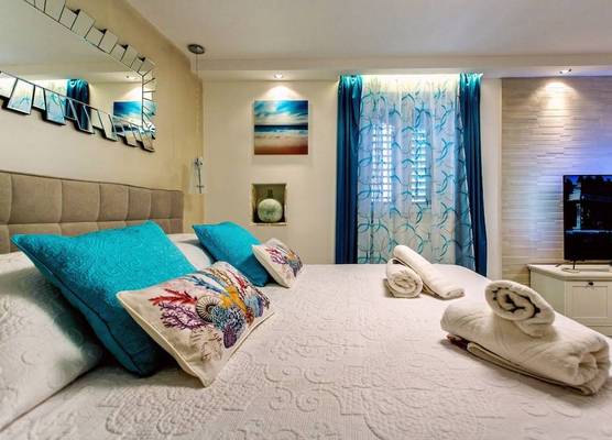House Sandra 1