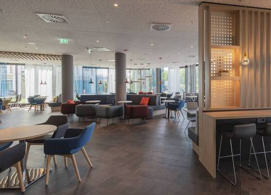 Holiday Inn Express DÜSSELDORF - HAUPTBAHNHOF by IHG 1