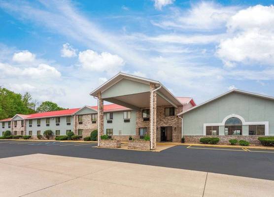 Super 8 by Wyndham Mt. Vernon 1