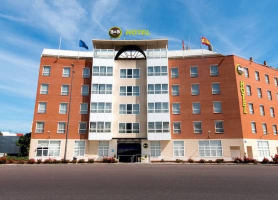 B&B HOTEL Valencia Arena 1