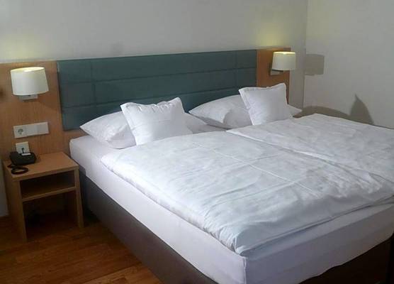 Hotel Seepark Garni 1