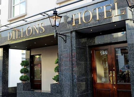 Dillon’s Hotel 1