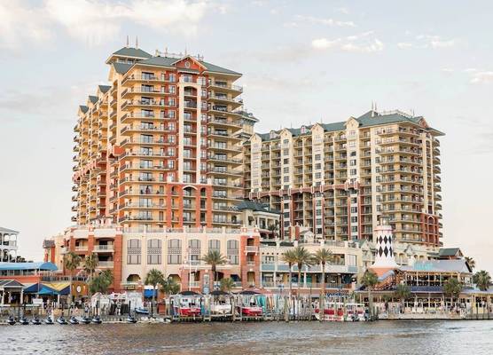 Harbor Suites at Harborwalk Village 1