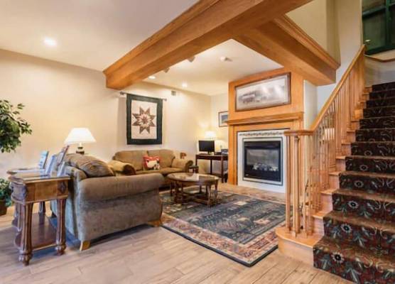 Lancaster Inn & Suites 1