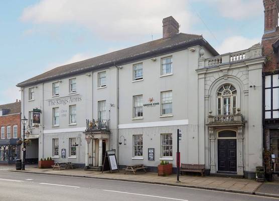 Kings Arms Hotel by Greene King Inns 1