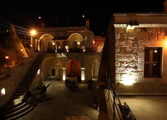 Mahzen Cave Hotel 1