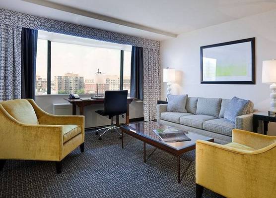 State Plaza Hotel 1