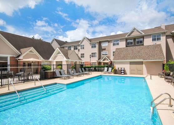 Sonesta ES Suites Atlanta Kennesaw Town Center 1