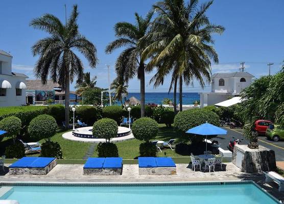 Villablanca Garden Beach Hotel 1