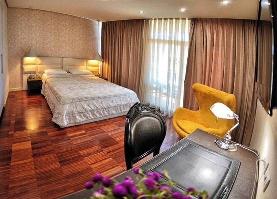 La Bohème Hotel 1