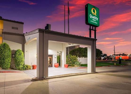Quality Inn Tulsa Central 1
