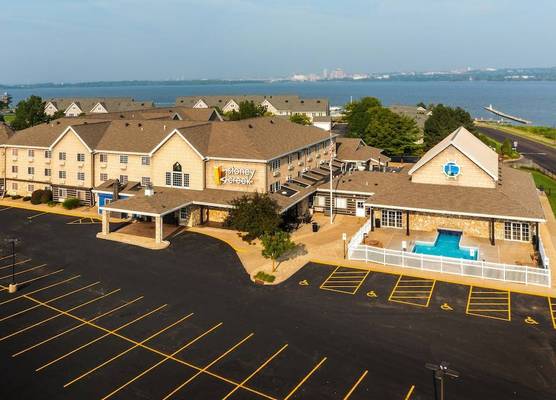 Stoney Creek Hotel Peoria 1