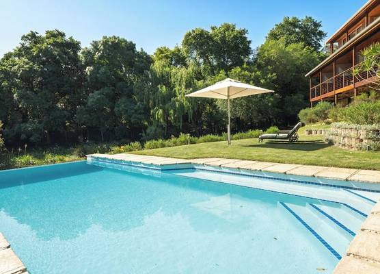 Pumula Lodge 4 Star Guesthouse Knysna 1