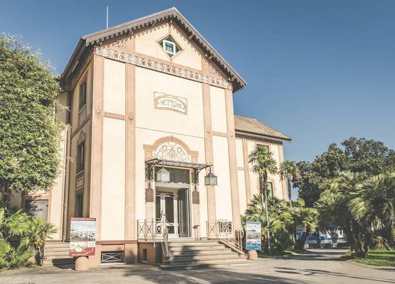 Suite Hotel Nettuno 1