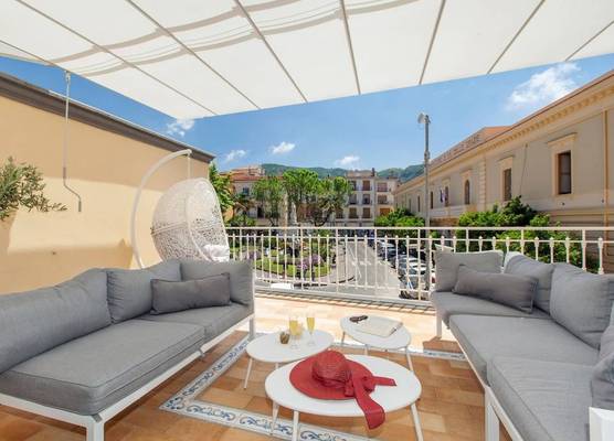 La Piazzetta Guest House 1
