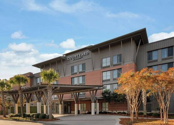 Courtyard by Marriott Charleston Summerville 1