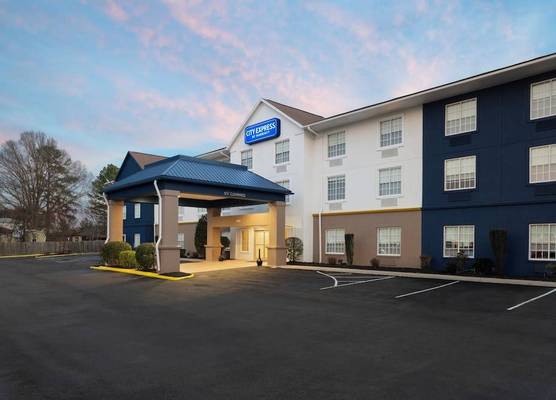 City Express by Marriott Danville 1