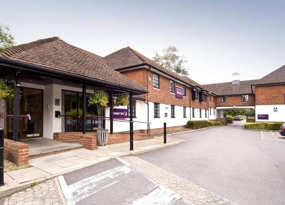 Premier Inn Redhill Reigate 1